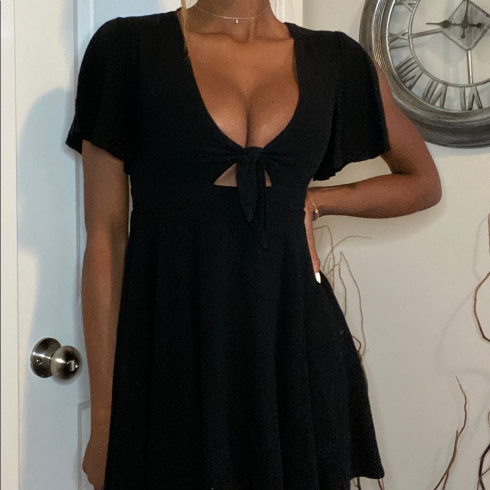 Cute little black dress